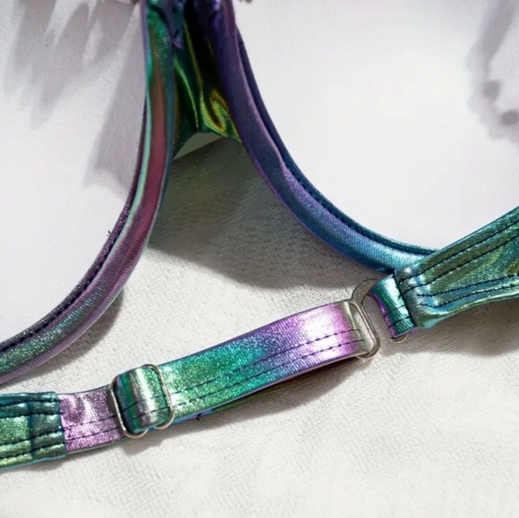 Iridescent MERMAID Shell Bikini Top 38D 40C - Picture 3 of 6